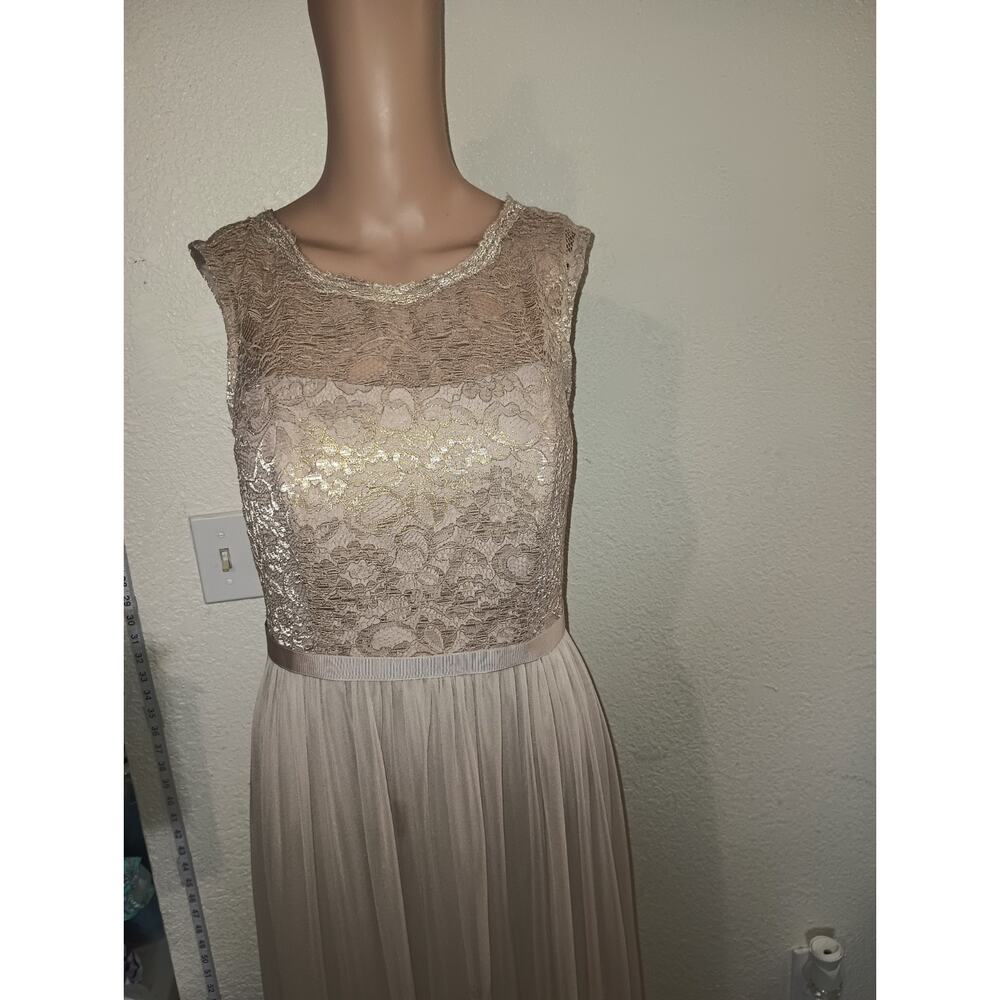 Women's David’s Bridal Champagne Lace Sequin Pleated Gown Size 8 W012D - Picture 3 of 10